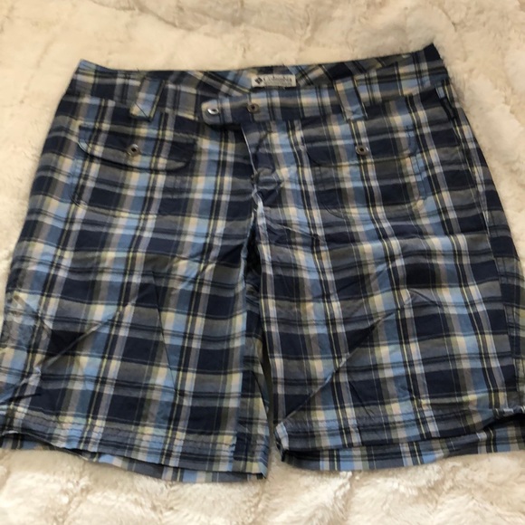 Columbia Pants - Columbia plaid shorts, EUC (worn 1-2 times) size 10.